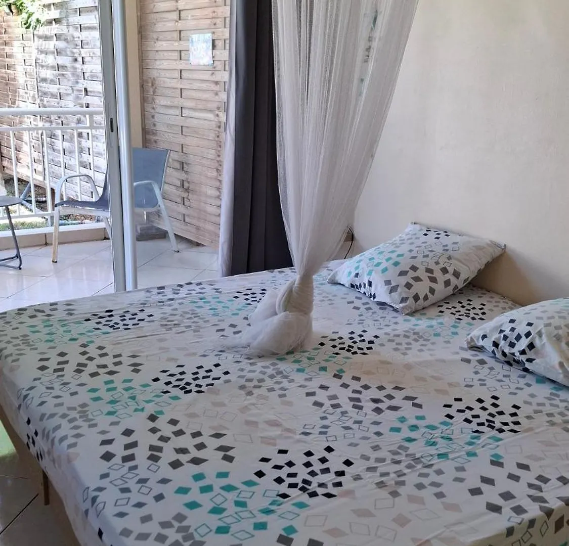 Le Havre Du Voyageur - Hibiscus Villa Le Moule Holiday home